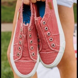 BLOWFISH PLAY SNEAKERS- CHERRY